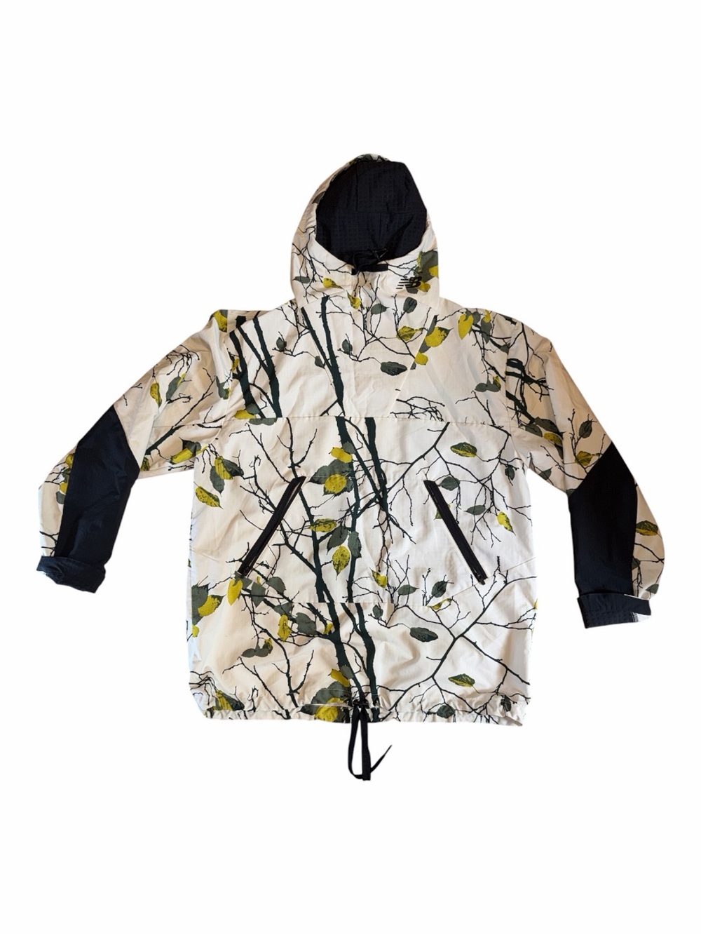 New Balance Cream Floral-Print Wind Breaker Jacket with Black Sleeve Panels - Picture 2 of 8